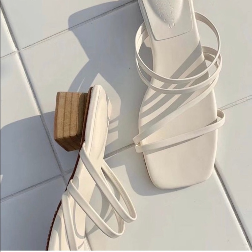 White Mules